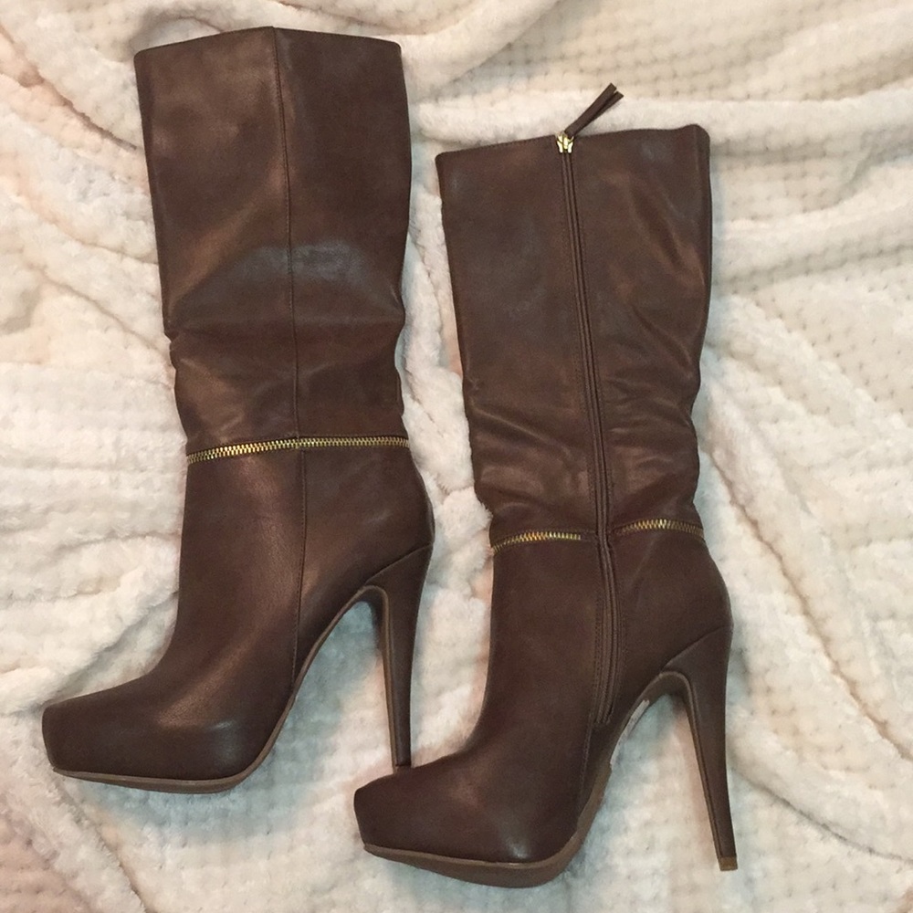 Women's high heel boots